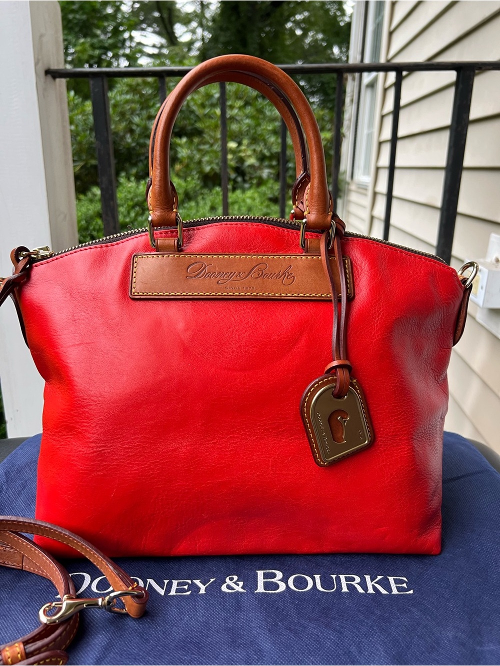 DOONEY AND BOURKE GENUINE FLORENTINE VACCHETTA LEATHER RETIRED PURSE